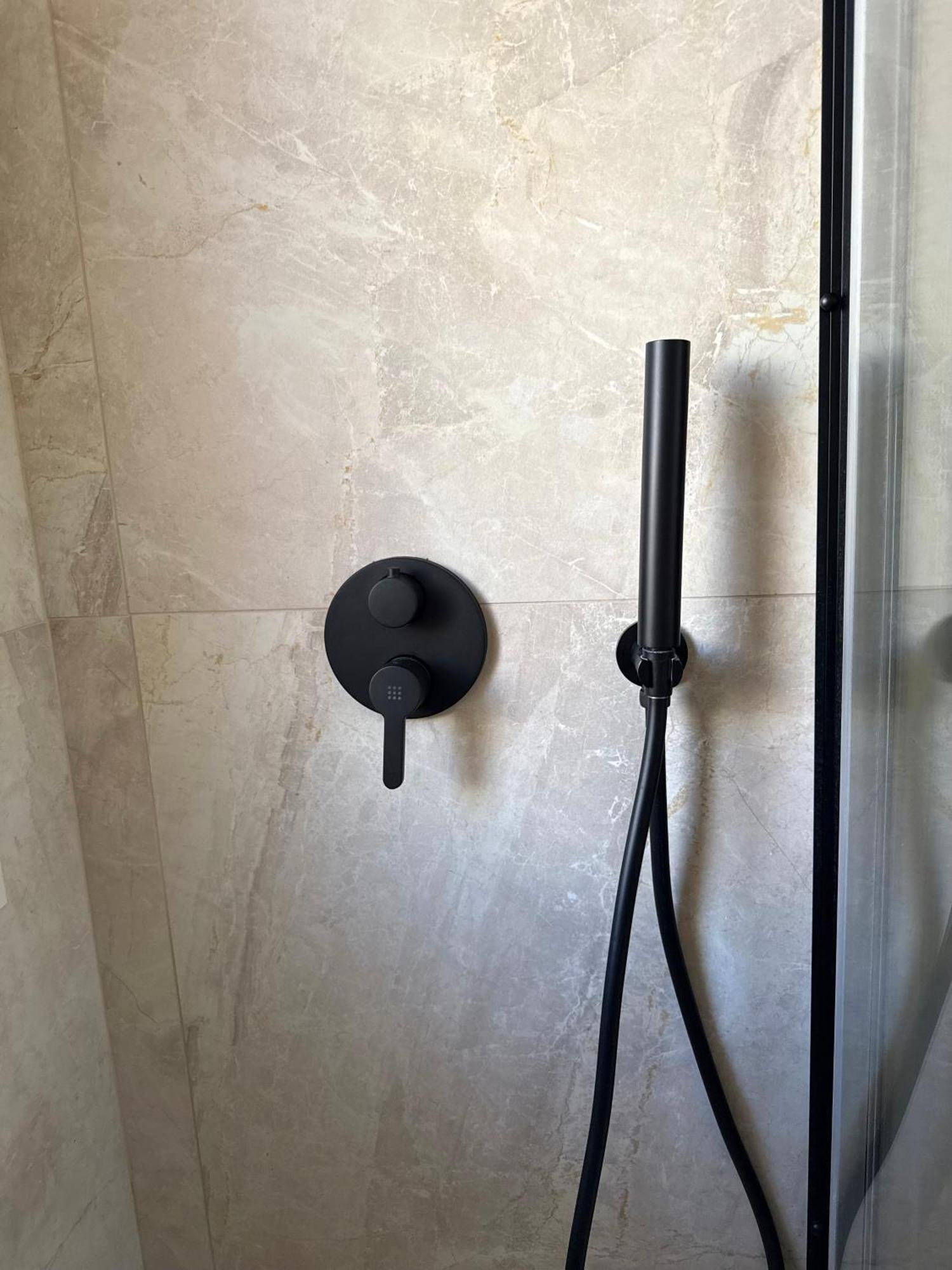 Noach Experience Apartman Livorno Kültér fotó